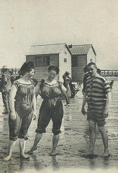 calais-baigneurs-sur-la-plage.jpg