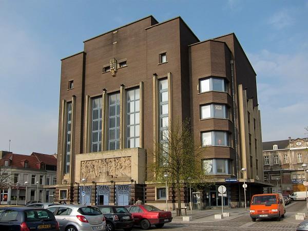 calais-monument-art-deco-la-bourse-du-travail-herve-tavernier-calais.jpg