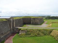 calais-le-fort-nieulay-la-porte-de-boulogne-vieux-ancien-vauban-fortifications.jpg