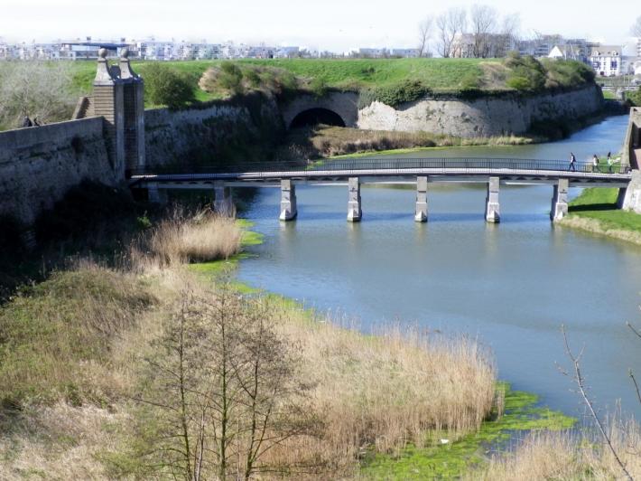 citadelle-le-pont-et-la-porte-de-neptune.jpg