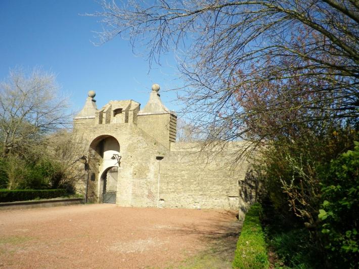 citadelle-porte-de-neptune-vue-arriere.jpg