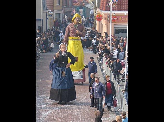 gravelines-fete-des-geants-en-2009-herve-tavernier-calais-blog.jpg