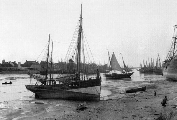 gravelines-le-dundee-domino-a-l-echouage-herve-tavernier-calais-par-georges-maronier.jpg