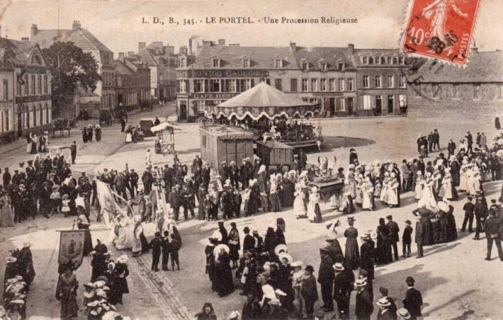 le-portel-procession-religieuse.jpg