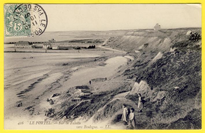 le-portel-sur-la-falaise-vers-boulogne.jpg