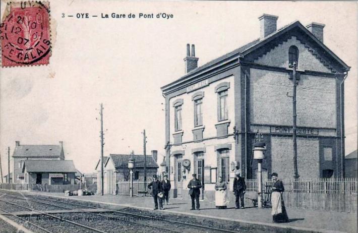 oye-plage-une-rue-du-village-herve-tavernier-calais-1.jpg