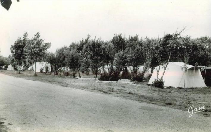 stella-plage-un-coin-des-campeurs.jpg